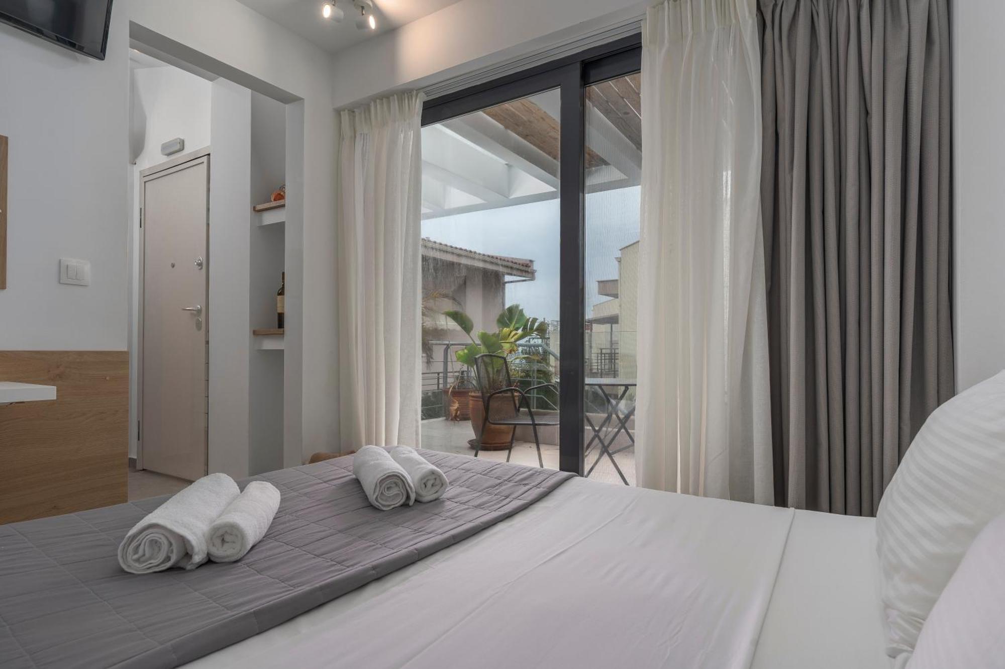 Cavo Blue Coastal Living Polychrono Exterior foto